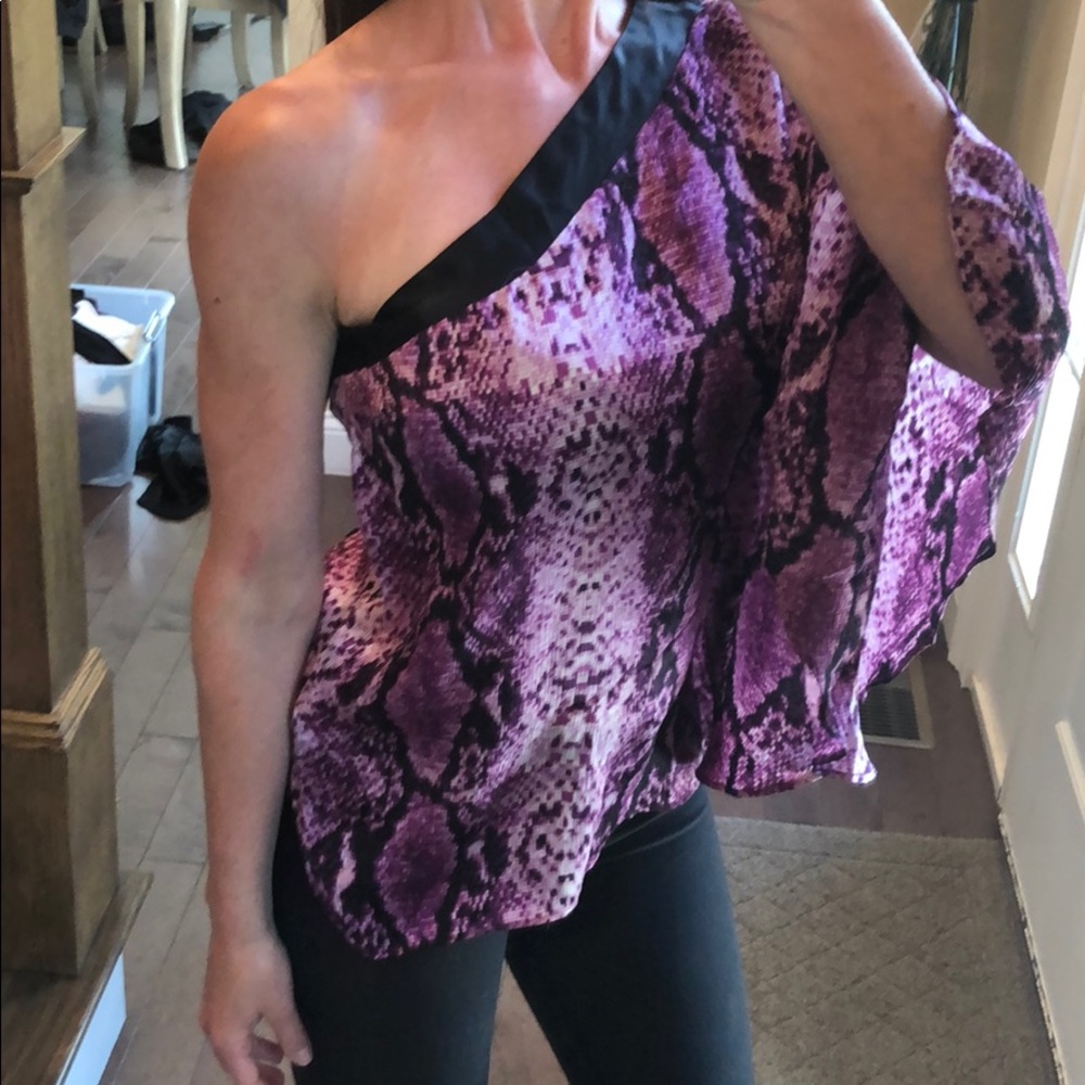 Bebe Fashion Top